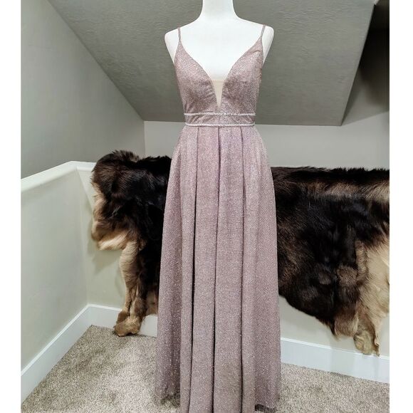 Glamorous Glittering Gown in Soft Pink - Picture 2 of 16